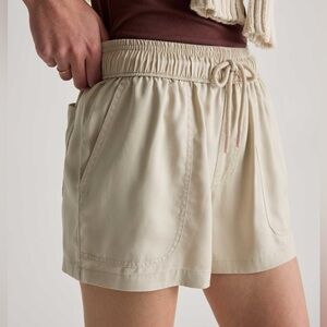 Quince Vintage Wash Tencel Utility Shorts‎ in Shale Size Medium Pull On